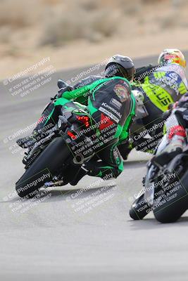 media/Dec-17-2022-SoCal Trackdays (Sat) [[224abd9271]]/Turn 10 Backside (120pm)/